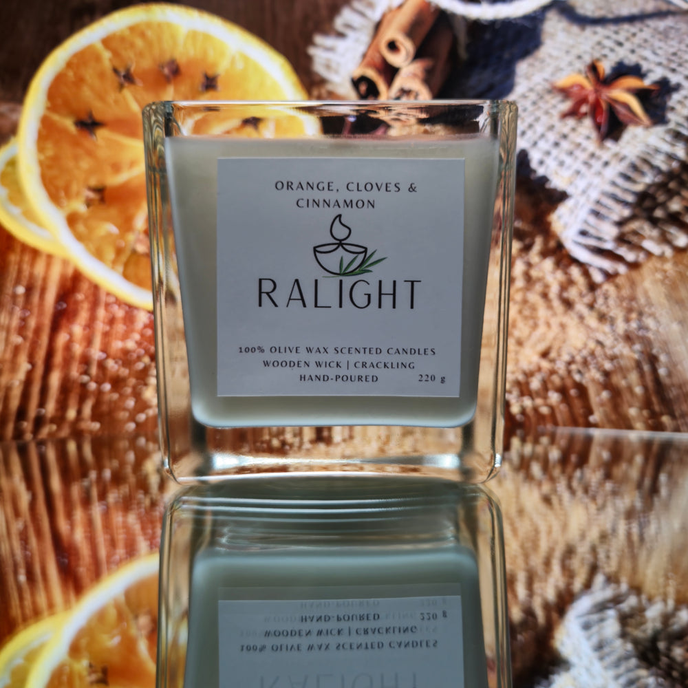 Ralight scented candle wood wick oranges cloves cinnamon